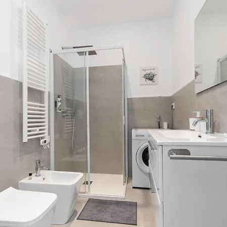 Apartament Parcheggio Privato Gratuito A 5 Minuti Dal Mare, Con Giardino *